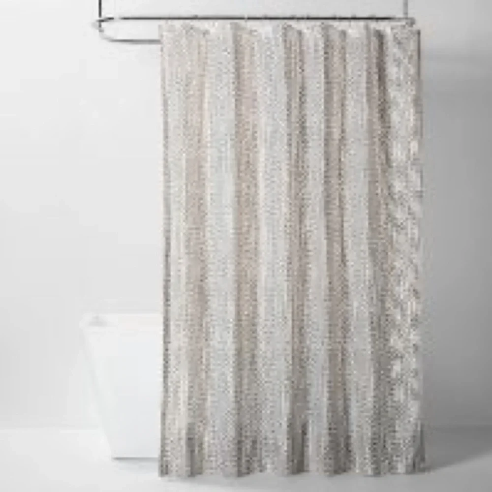 🙀🙀🙀 PRICE REDUCTION 🙀🙀🙀Lightweight Plastic Shower curtain/liner